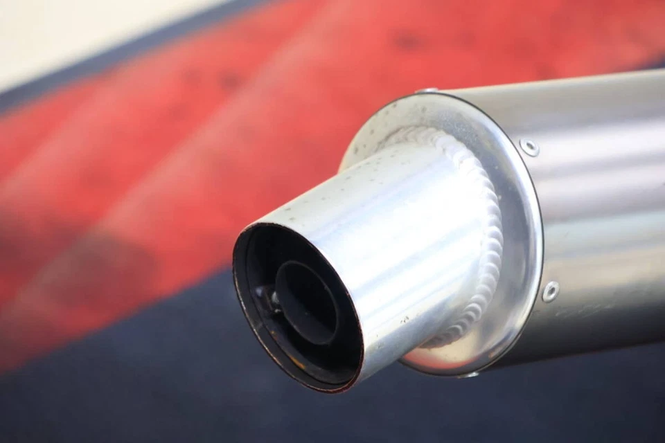 SUZUKI GSX1300R 99-07 TSUKIGI RACING TR Full Exhaust Muffler Foto 4 de 4