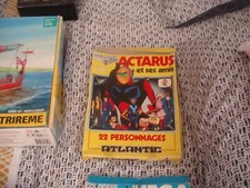 av collection actarus goldorak 1:76 boite avec les personnages tbe
