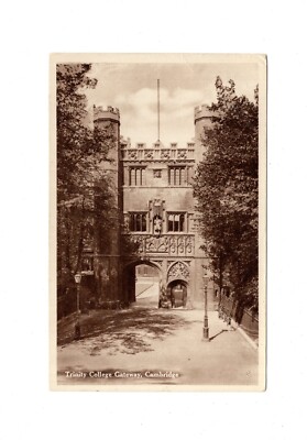 AK Ansichtskarte Trinity College Gateway / Cambridge / England - 1935