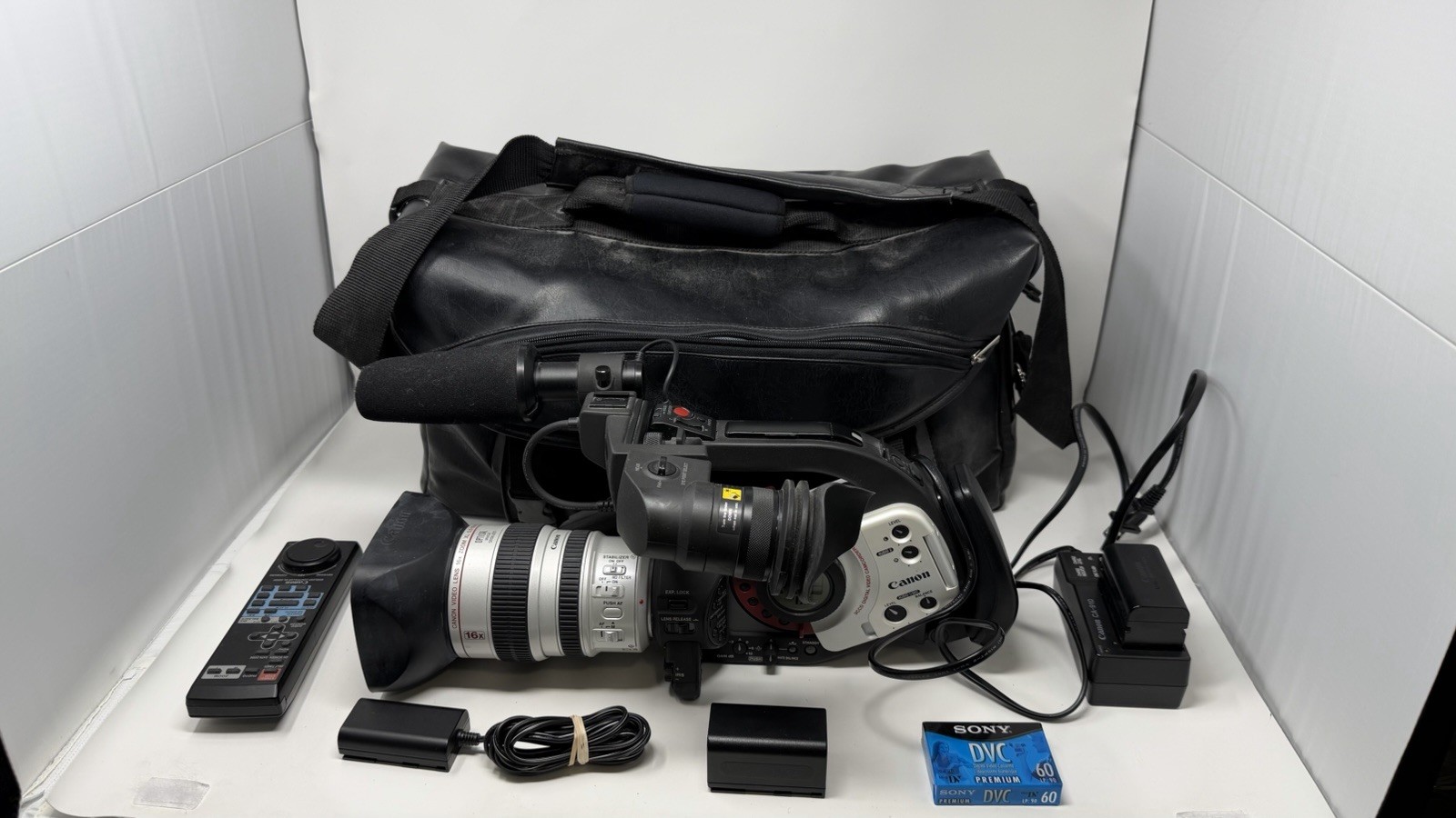 W/canon Case & Accessories