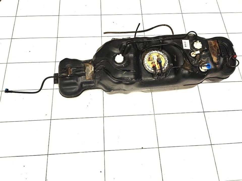 Ford Ranger 2017 Diesel Fuel Tank AB319K007AM - Image 2 of 4