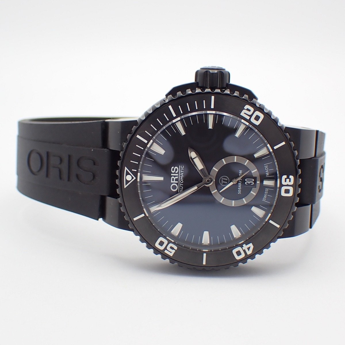 Oris Aquis Titanium Small Second Date Automatic M… - image 2