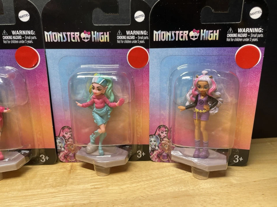 Mini figuras coleccionables Monster High adornos para pasteles ¡Lote de 4 NUEVAS! Foto 4 de 4