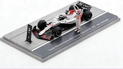 Spark 1/64 Red Bull RB21 Japanese GP 2025 Verstappen HEC Beijing