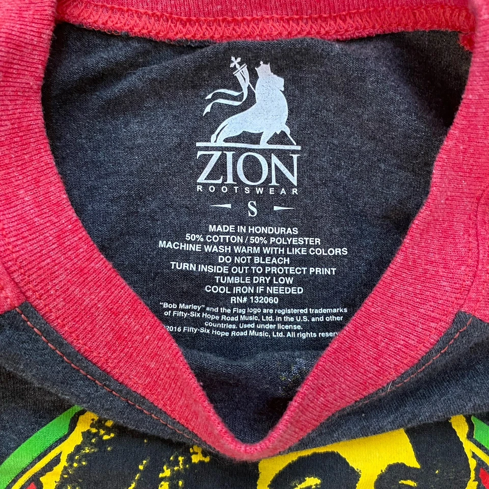 Camiseta raglán manga 3/4 Zion Rootswear BOB MARLEY 79 para hombre pequeña gráfica Foto 2 de 4
