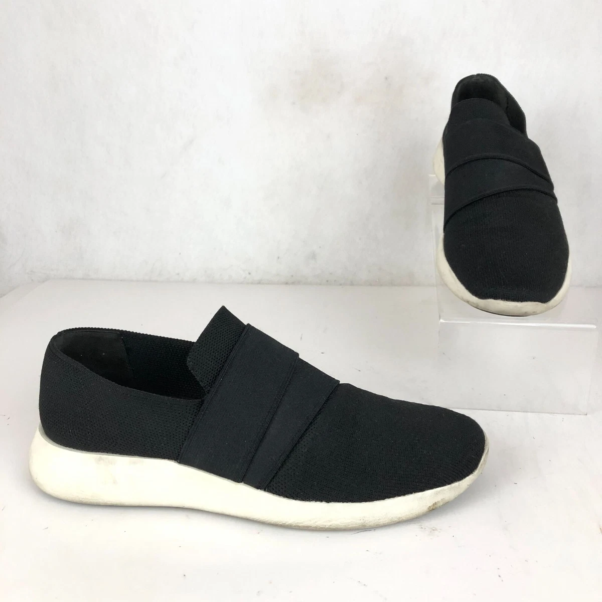 Vince black hotsell slip on