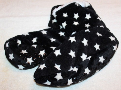 Ladies' Women's Slipper Booties Slippers Size 4-10 Black with White Stars - Picture 2 of 4