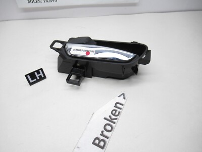 2018-2020 Nissan Kicks LH Door Interior Inside Handle 80671-5RB0A