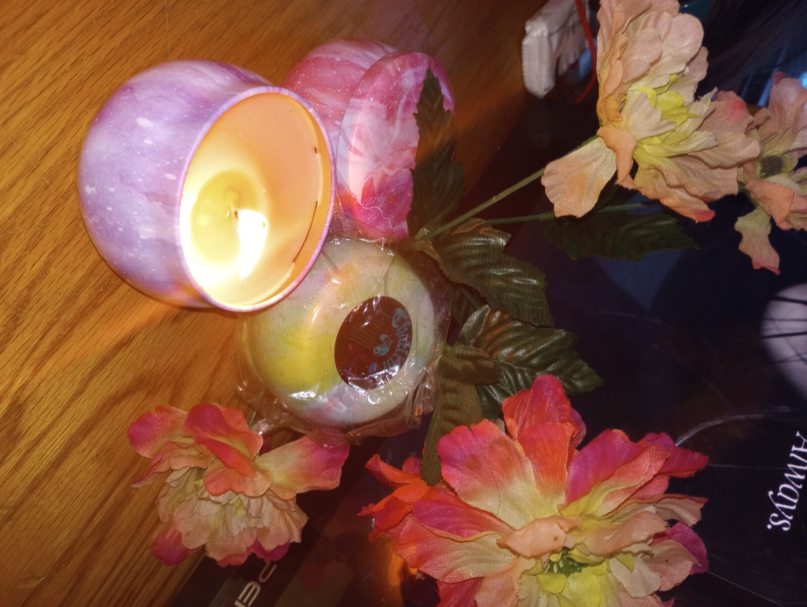 Pack of 3 Thalian Candles scented with Frankincense & Myrrh Berry Mix - Picture 8 of 10