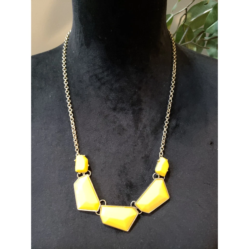Mujer Amarillo Geométrico Distintivo Collar Resina Babero Grueso Moda Joyería Foto 2 de 4