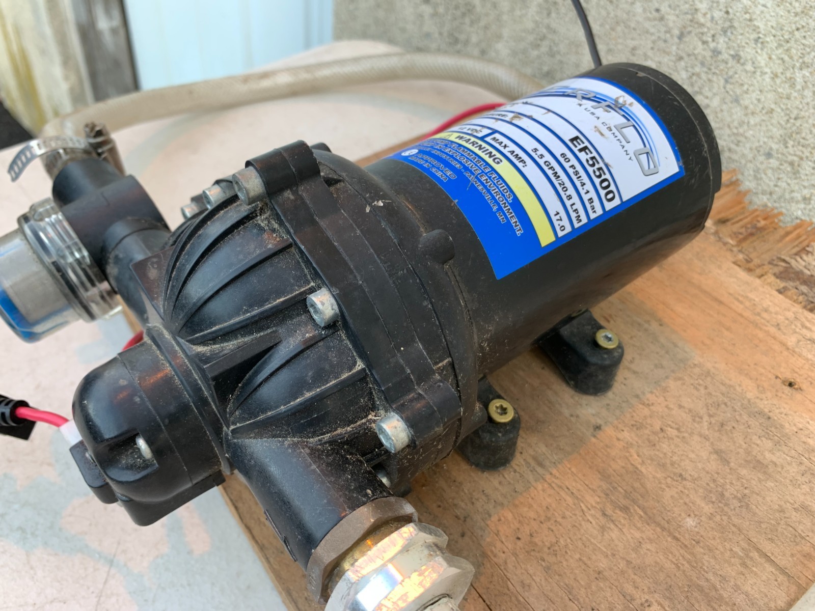 Everflo EF5500 Diaphragm Pump 60 Psi/4.1 Bar 5.5 Gpm 12 Volt VDC 17 Amp