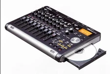 TASCAM DP-03 Digital 8-Track Recorder CD Drive LCD Display Used