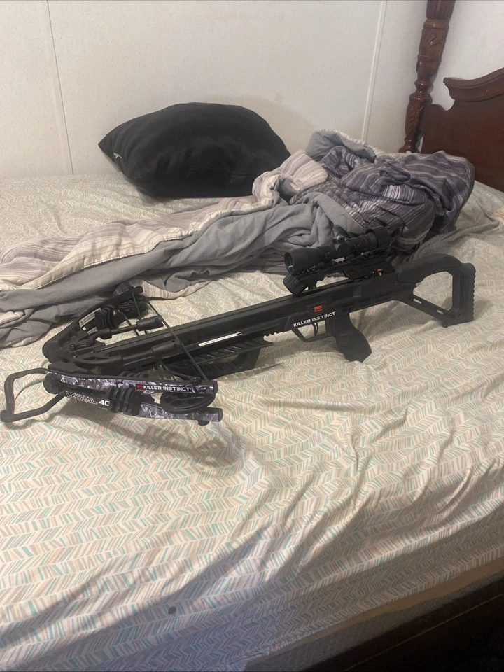 Killer Instinct Lethal 405 Scope Crossbow Package with 4x32 Crossbow Scope - Image 2 of 3