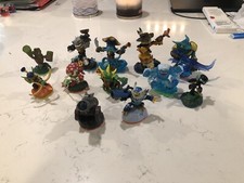 Skylanders Lot Of 12