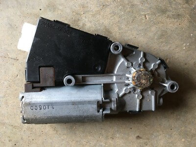 03 04 05 06 2003 MITSUBISHI MONTERO LIMITED SUNROOF MOTOR MN136536 03 04 05 06 2003 MITSUBISHI MONTERO LIMITED SUNROOF MOTOR MN136536