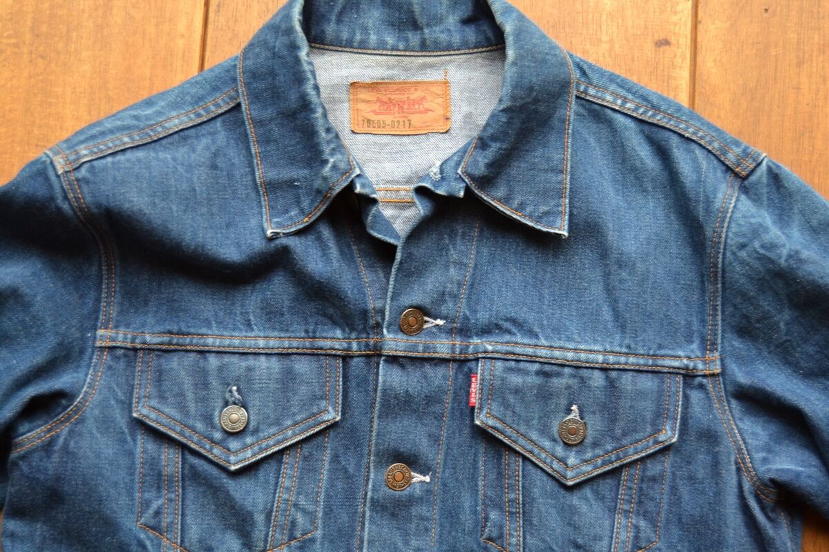 LEVI's 70505 0217 Type 3 Denim Trucker Jacket 1990's Pre-LVC LEVI's 70505 0217 Type 3 Denim Trucker Jacket 1990's Pre-LVC