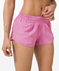 lululemon shorts hotty hot
