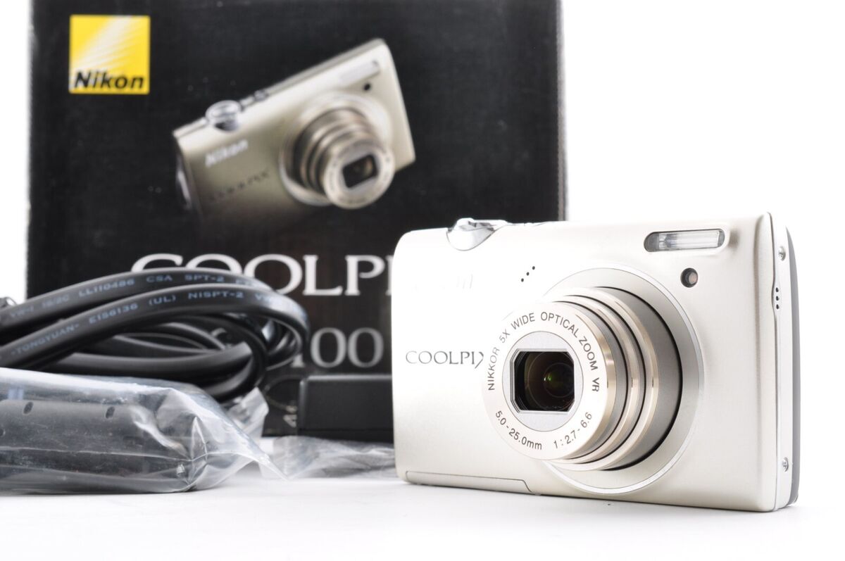 Nikon Coolpix S5100 Warm Silver Near Mint Digital Camera Nikon Coolpix S5100 Warm Silver Near Mint Digital Camera