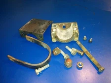 8M4500752 67076 CLAMP 67703 STRAP  mercury mariner 175hp (1 6i)