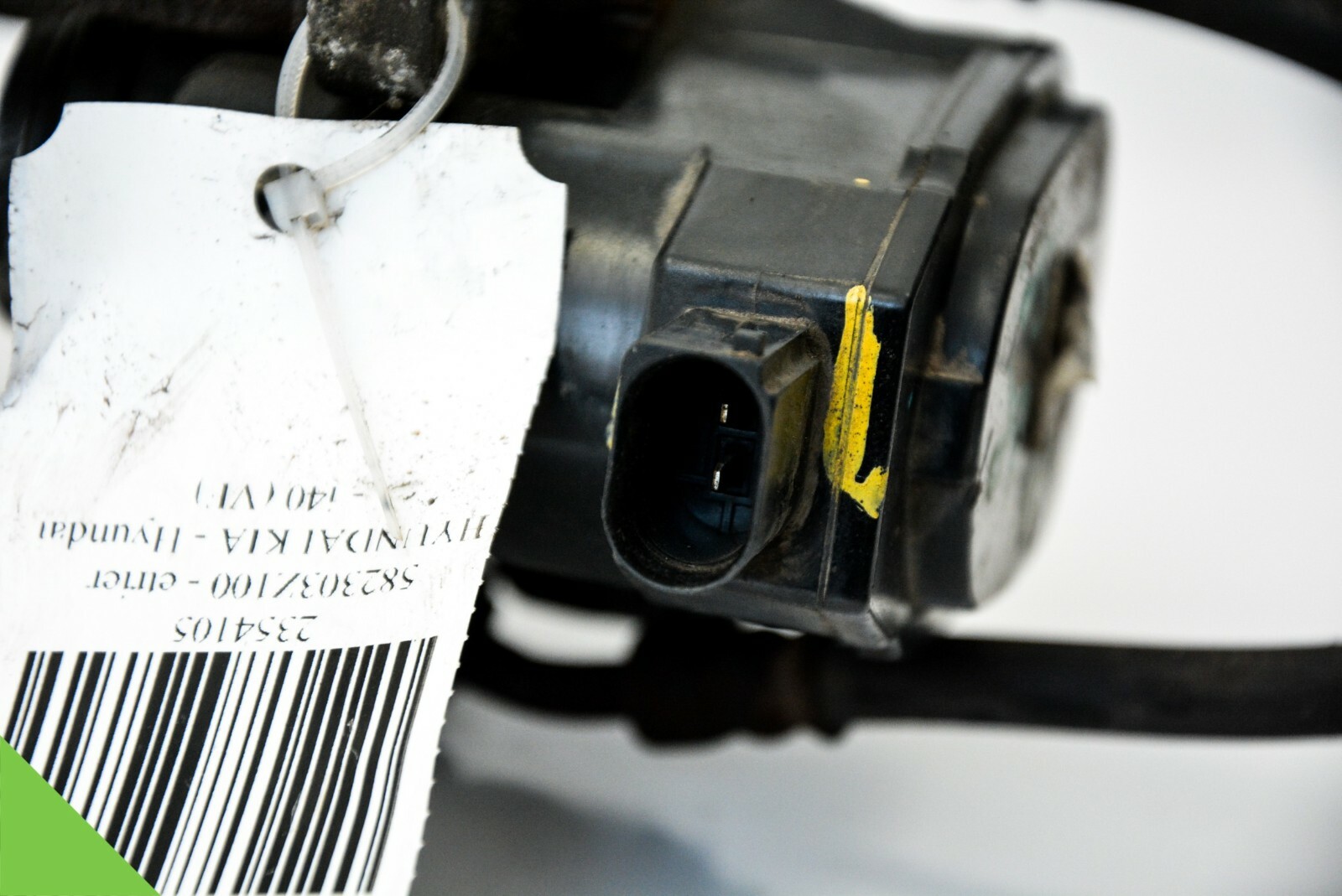 Hyundai i40 (VF) 582303Z100 583113ZA00 Rear Right Brake Caliper 2012 eBay