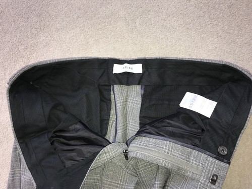 REISS - Mens Slim Fit 3 PIECE GREY Check WOOL SUIT - 38 Reg - W32 L32 - GORGEOUS - Picture 16 of 16