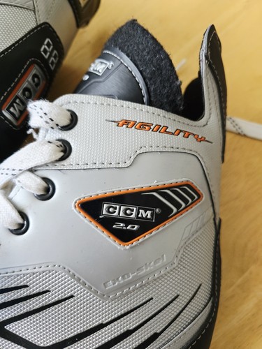 CCM Proformance NHL 2.0 EXO-SKEL AGILITY ICE HOCKEY SKATES UK Size 10.5 - Picture 5 of 11