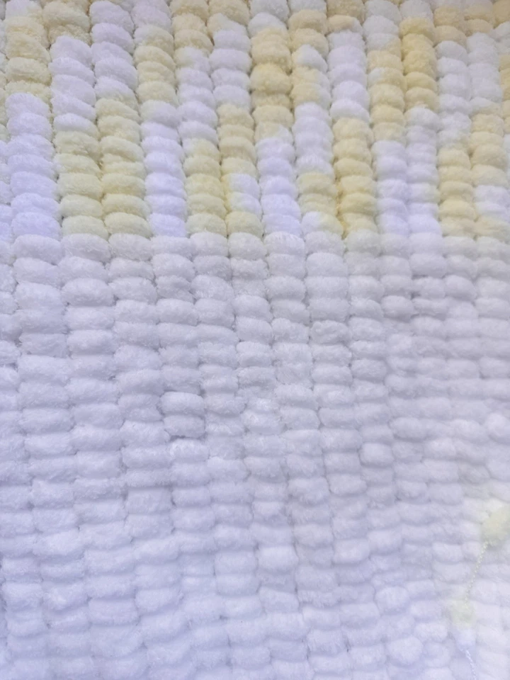 Beautiful New ‘Oopsie Daisy’ Large Baby Pram Blanket - Image 4 of 4