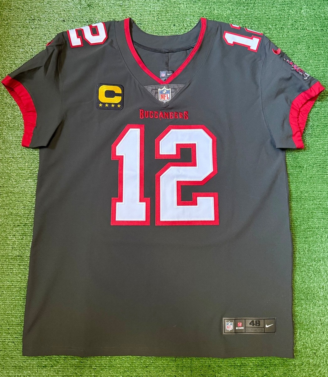 Tom Brady Tampa Bay Buccaneers Pewter Nike Vapor Elite Jersey Size Tom Brady Tampa Bay Buccaneers Pewter Nike Vapor Elite Jersey Size