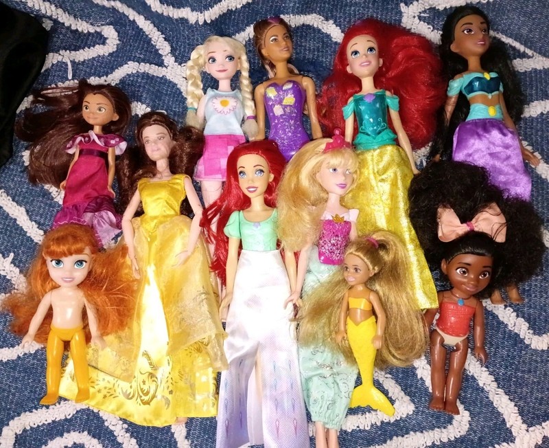 Disney Dolls Lot Of 11 