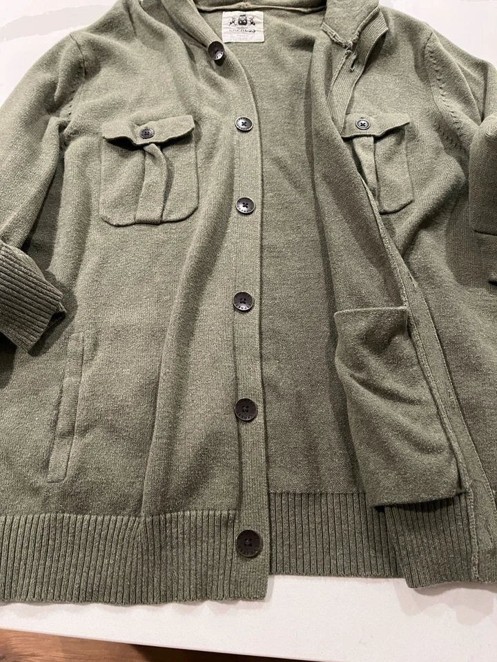 Mens Express XL Button-Up Sweater W/ Hood Olive Green. Used. 4-pockets on front - Image 4 of 4