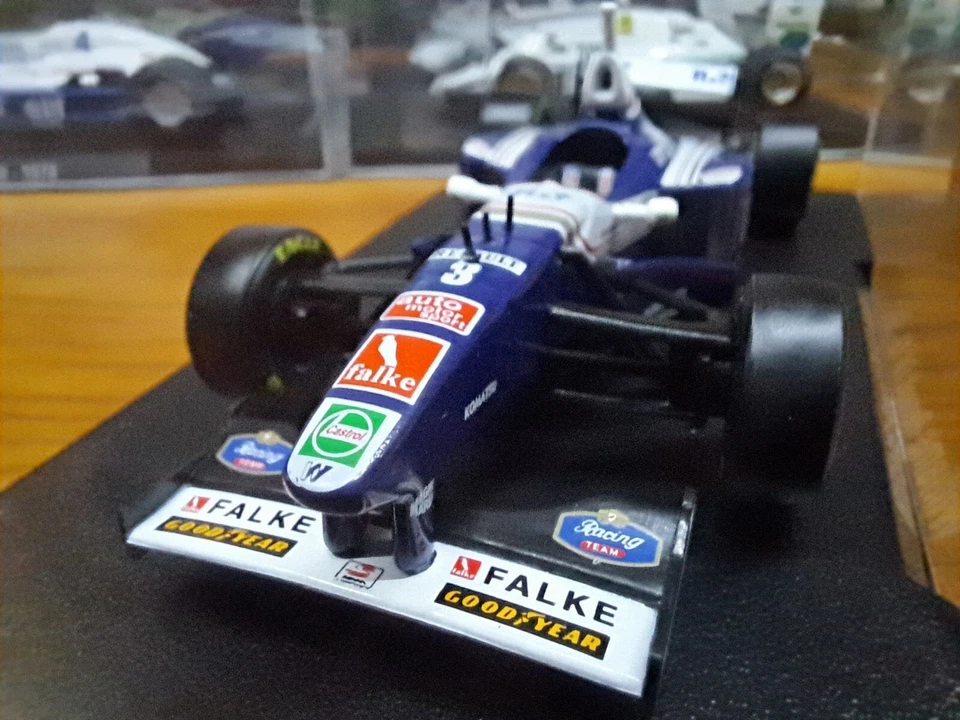 Williams Renaul FW19 1987 - Immagine 3 di 4