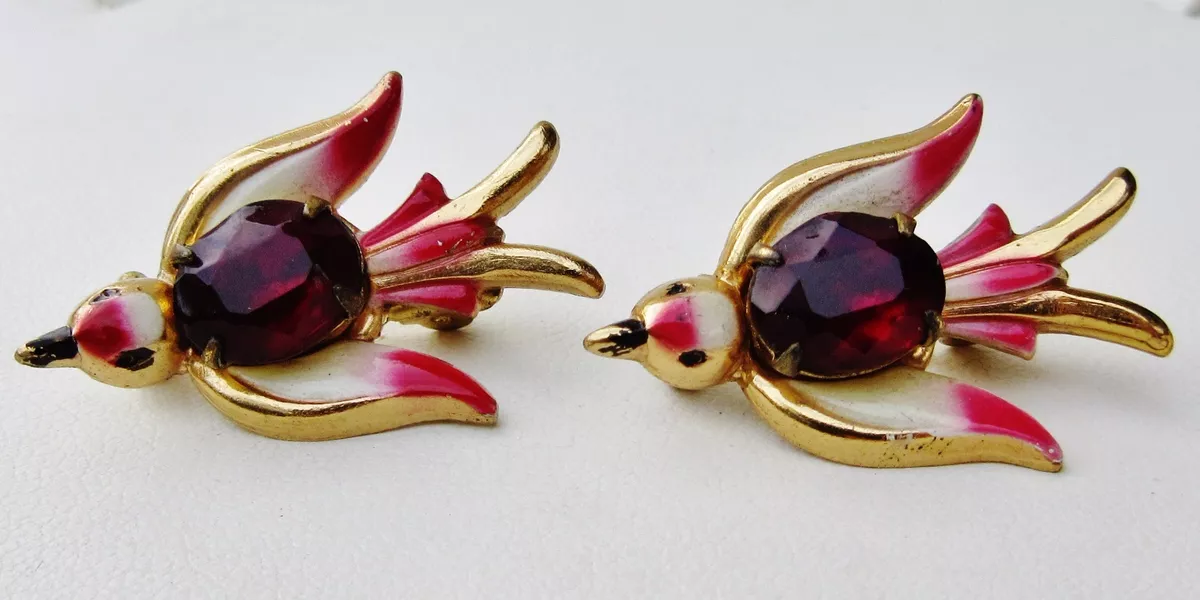 Vintage 2024 brooches 1940s