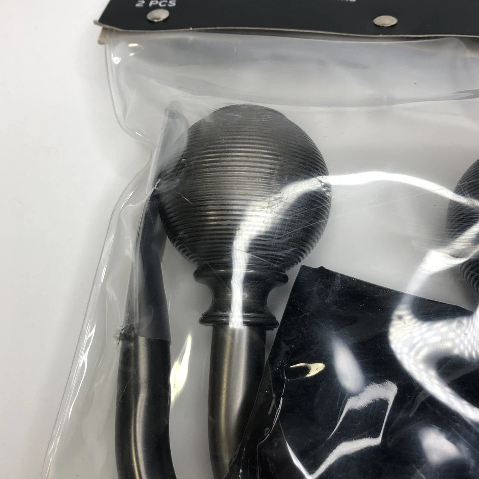 Juego de 2 cortinas de pomo de puerta acanalado Umbra metal oscuro Foto 3 de 4