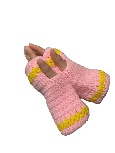 Hand Made/Crochet Hand Warmers - Picture 4 of 5