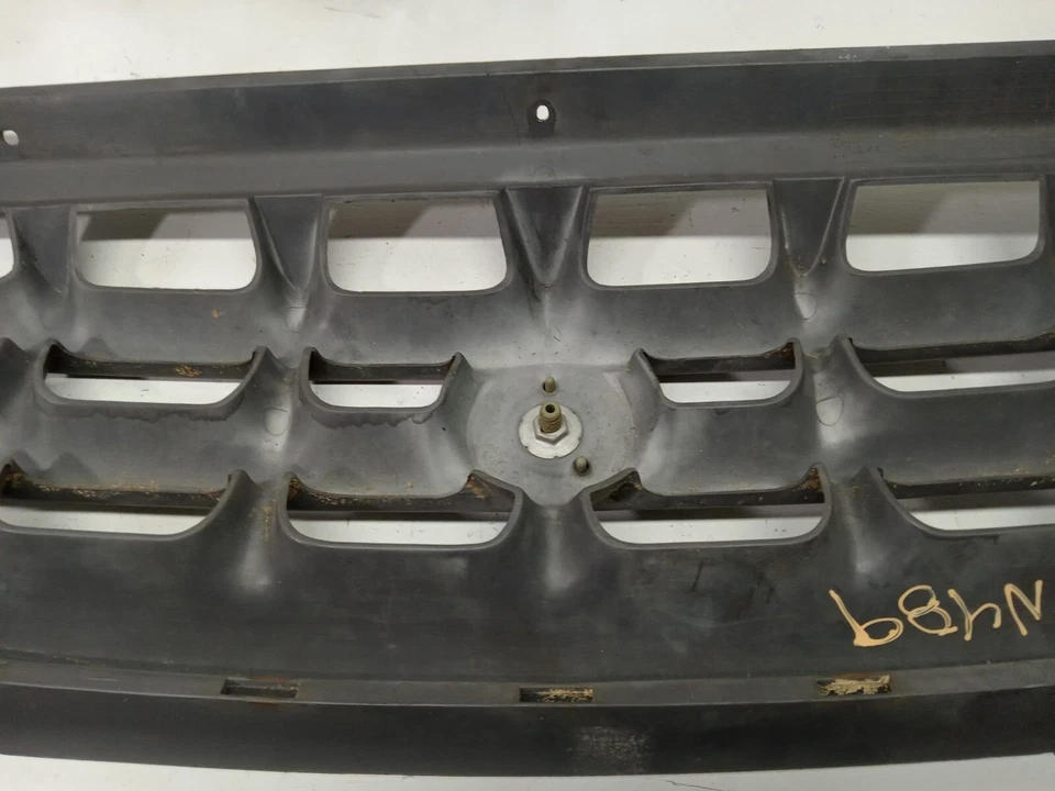 Parrilla delantera Plymouth Voyager 1996-2000 OEM, 104-01539 Foto 4 de 4