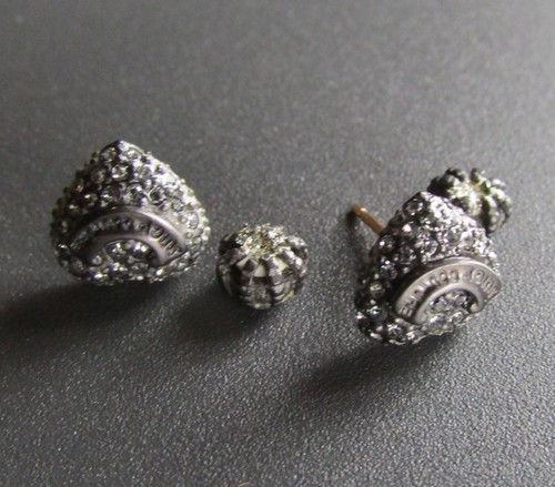Juicy Couture Pfosten Ohrringe E-Pave Kristall Herz Nieten Hämatit Neu im Karton - Bild 6 von 12