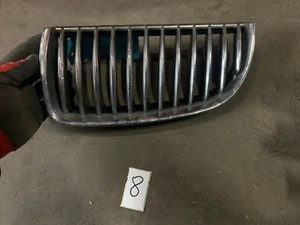 BMW 3er E90 E91 Kühlergrill Frontgrill Grill Nieren Niere CHROME links