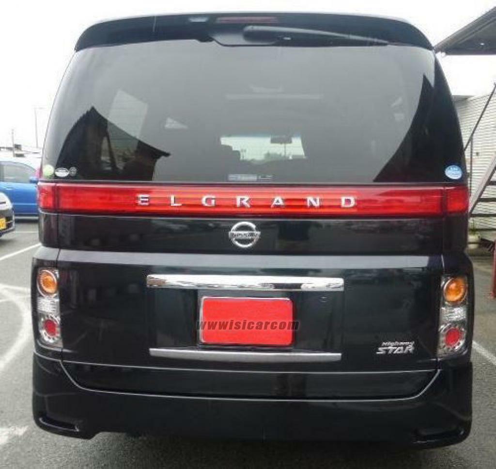 NISSAN ELGRAND HIGHWAY STAR E51 EMBLEM REAR CHROME 90891