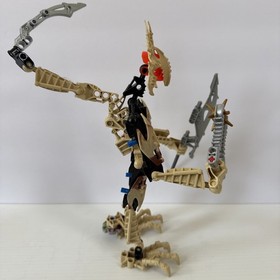 LEGO BIONICLE Strakk 8982 Vorox 8983 LOT OF 2
