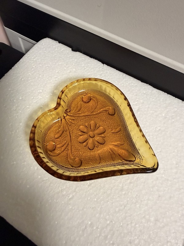 VTG. Indiana Glass Amber-colored Heart-Shaped Trinket Dish; Tiara Exclusives