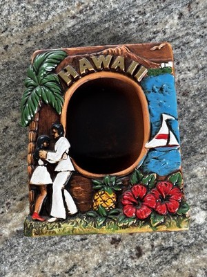 Super Cool 4x5.5 Inch Vintage  HAWAII  Photo Frame Made In Japan
