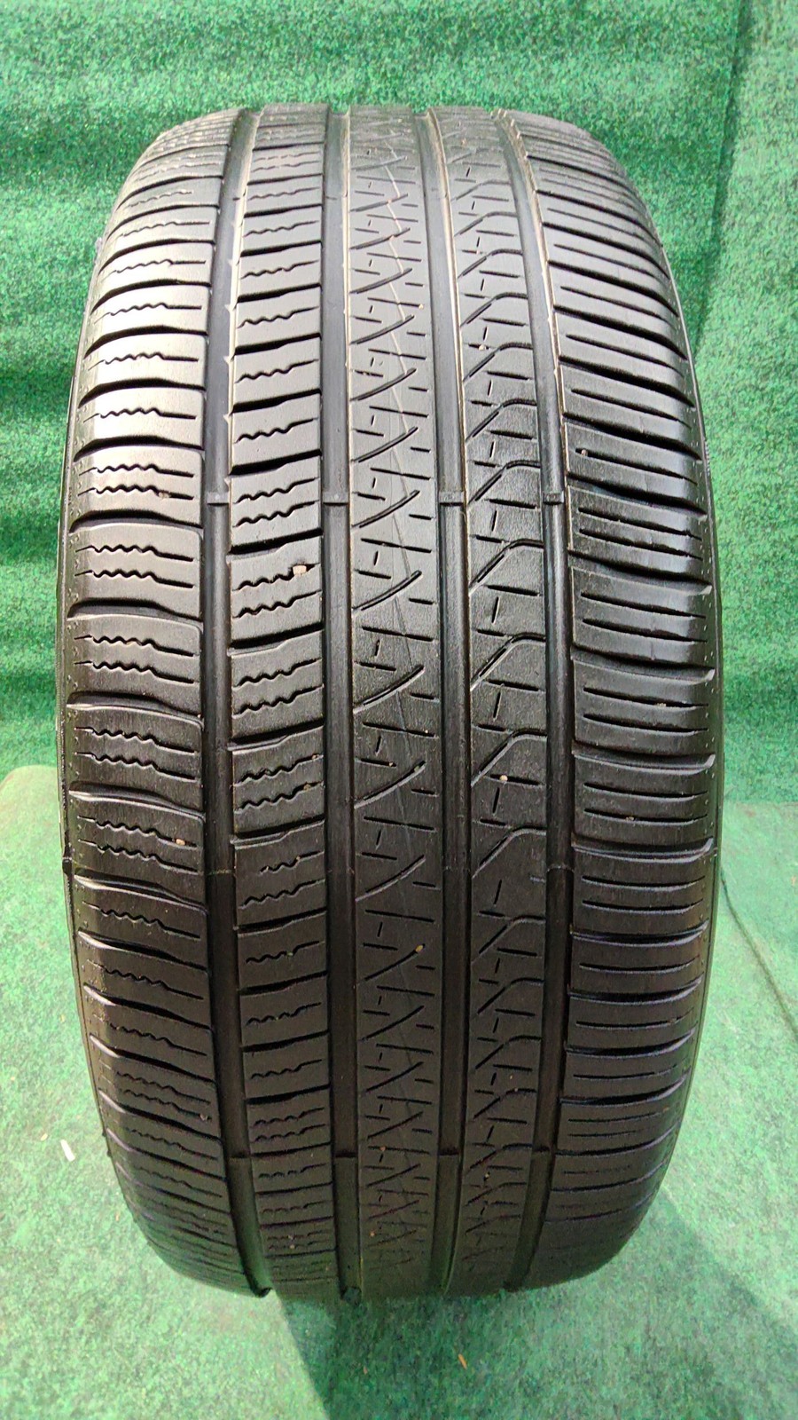 Tire Pirelli Scorpion Zero 20''  275/45-20 6K Miles