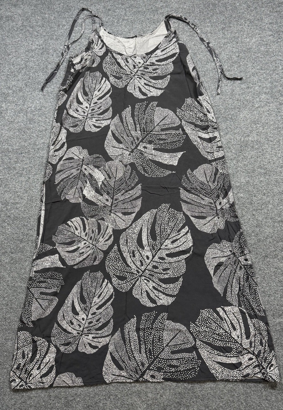 Lexbreezy Hawaii Designer Size 2XL Hawaiian Dress Floral Leafy