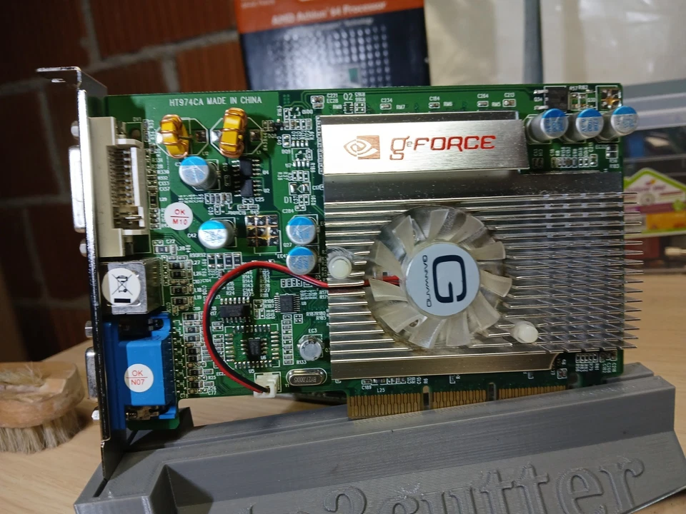 Vintage - GAINWARD  nVidia FX5500 - GREAT BUDGET RETRO AGP 8x CARD - Image 2 of 4