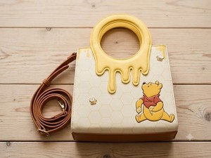Disney  Winnie the Pooh dipping honey die cut handle crossbody purse bag NWOT Loungefly Disney Winnie the Pooh Hunny Pot Figural Crossbody  main image 3