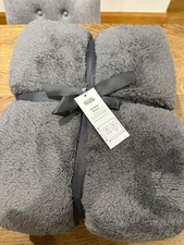 New Couples Snuggle Wearable Blanket Grey 4 X Arms & 2 Pockets 220 X 190cm