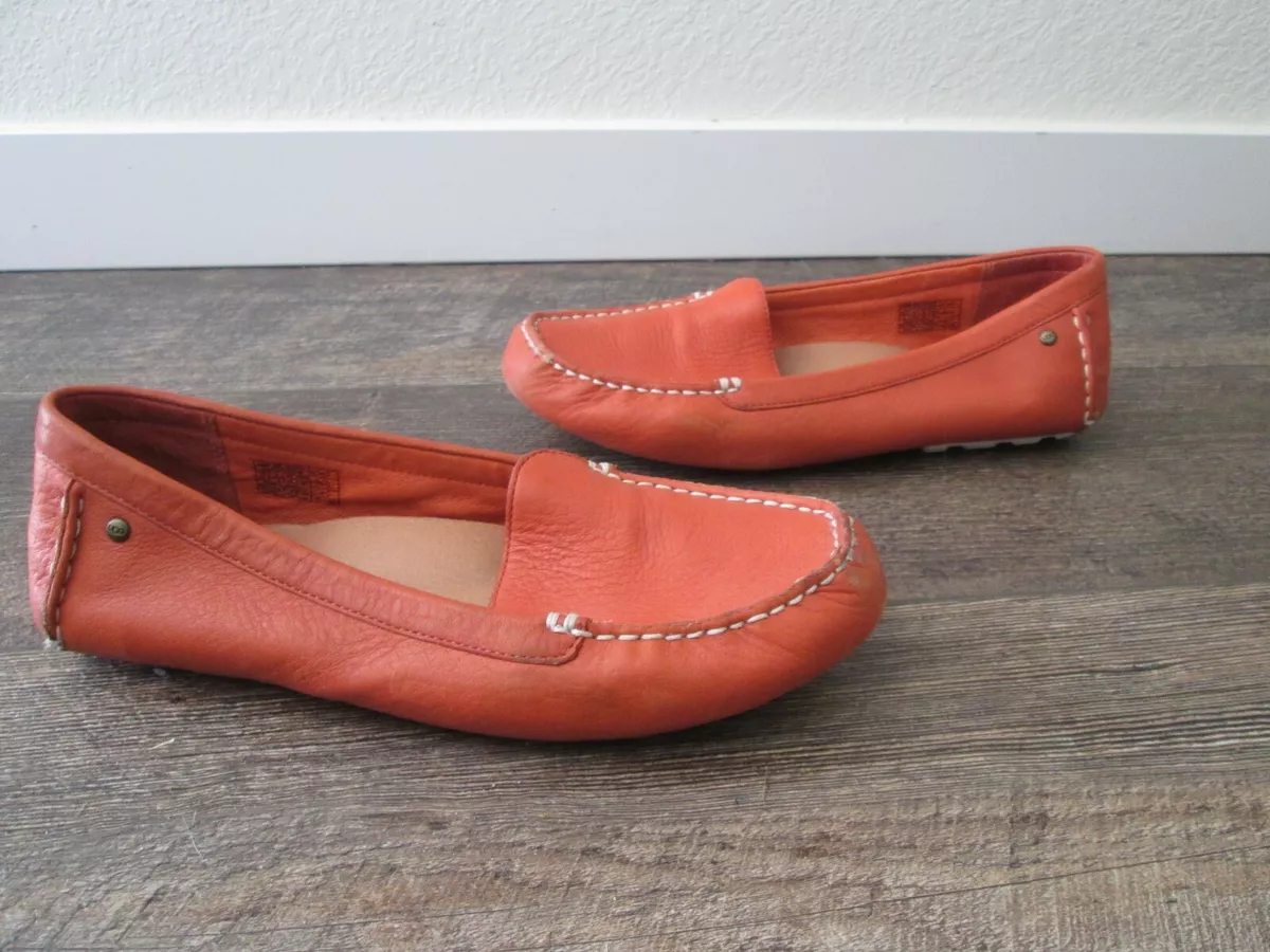 UGG Australia Women s salmon orang Leather Flores Driving Style
