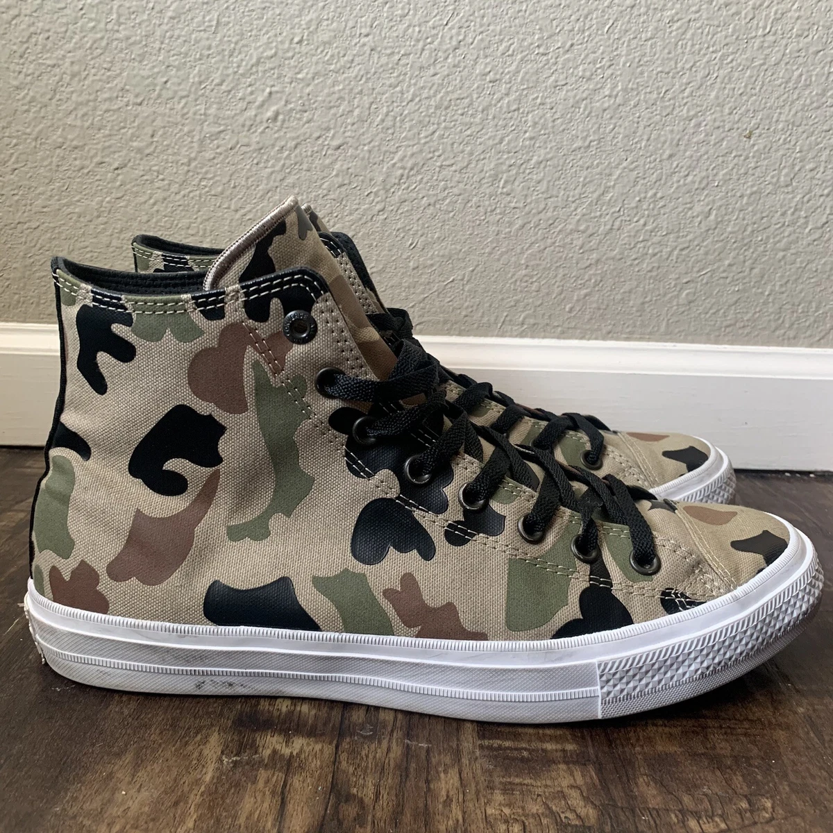 Converse clearance camo sneakers