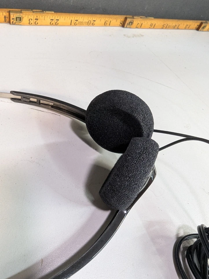 Auriculares Labtec GO 420 Espuma sobre Escuchar Estilo "walkman" Banda de Metal 3.5mm Foto 3 de 3