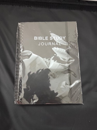 Bible Study Journal - Prayer Journal for Woman Church Notes Notebook – Sermon/Sc